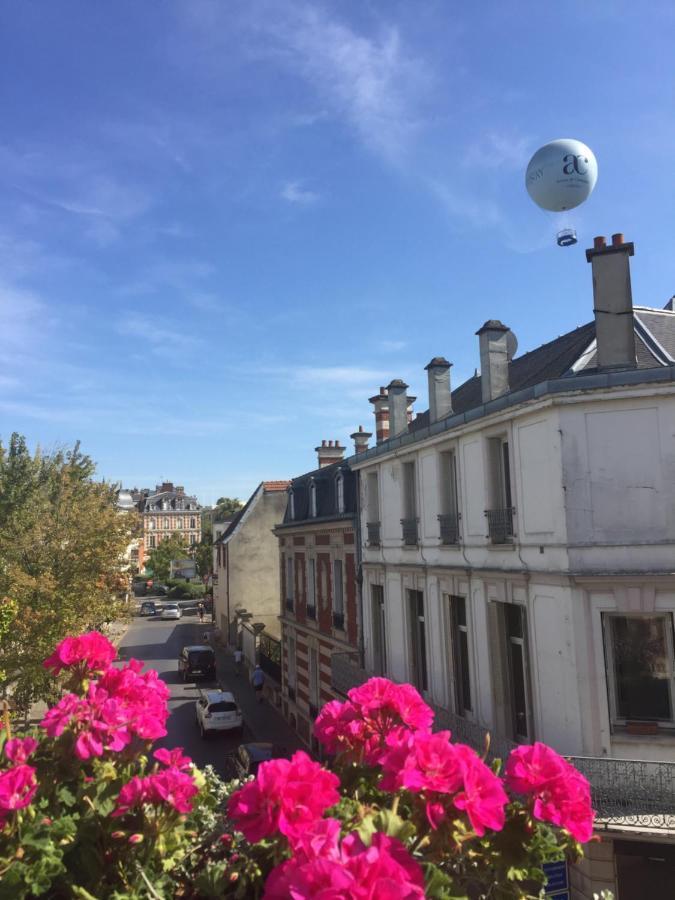 Le Saint-Remy Apartment Épernay Exterior foto